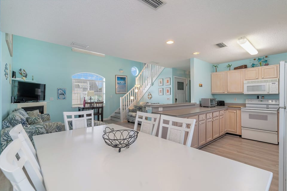 Dining Area and Kitchen