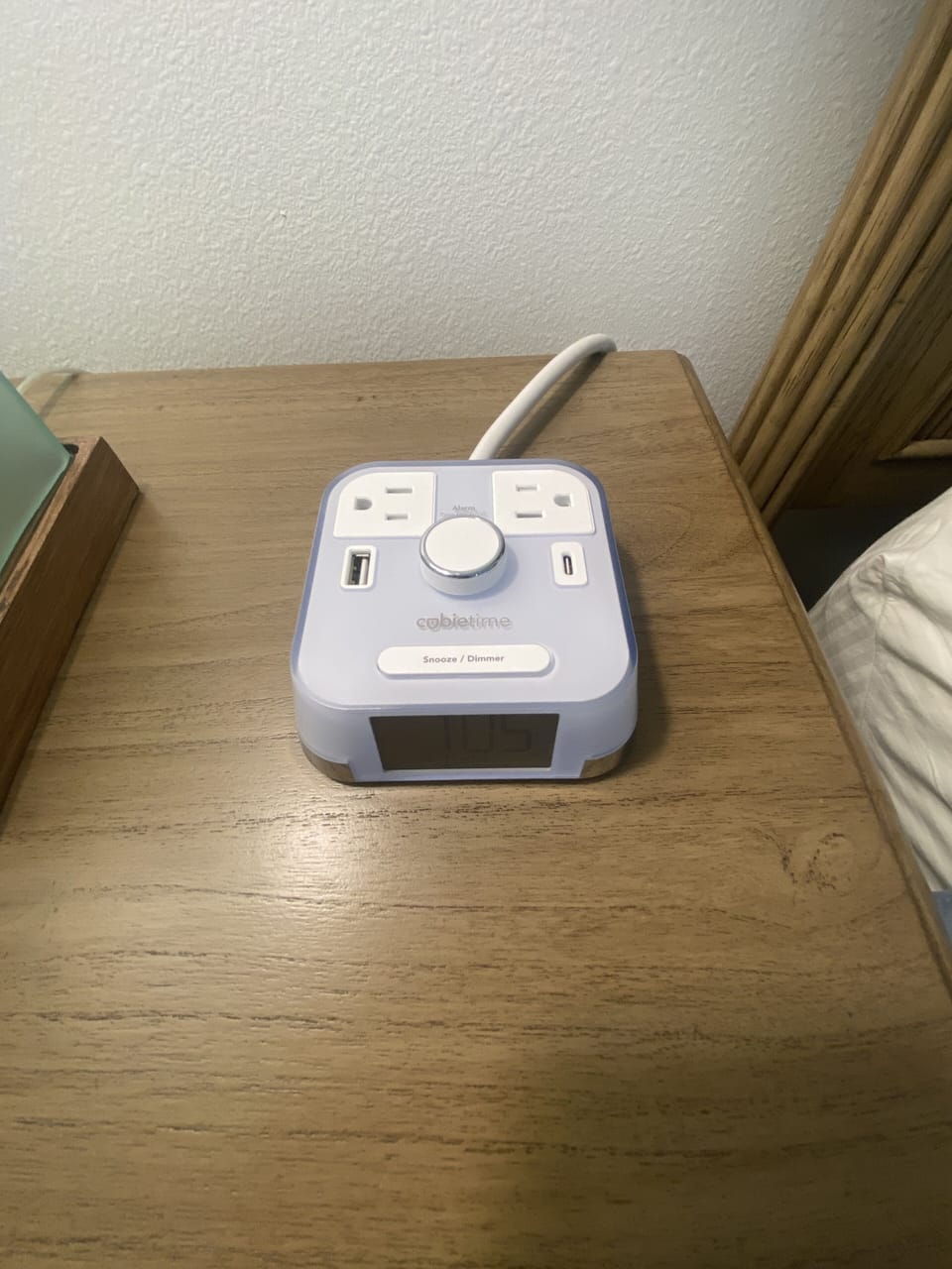 Both bedrooms with usb/ac plug-ins