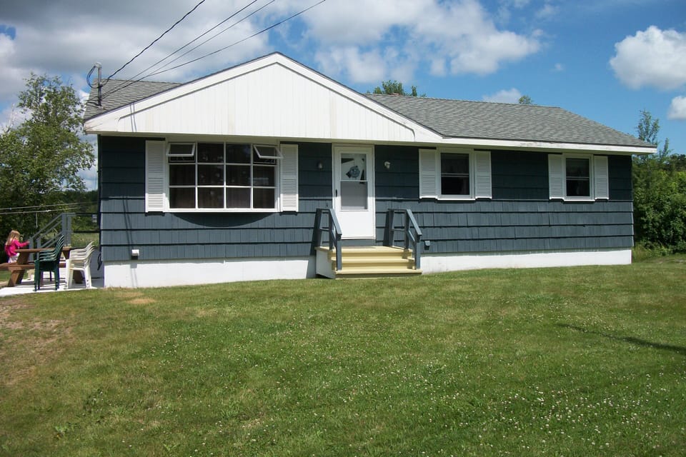 Exterior Front View