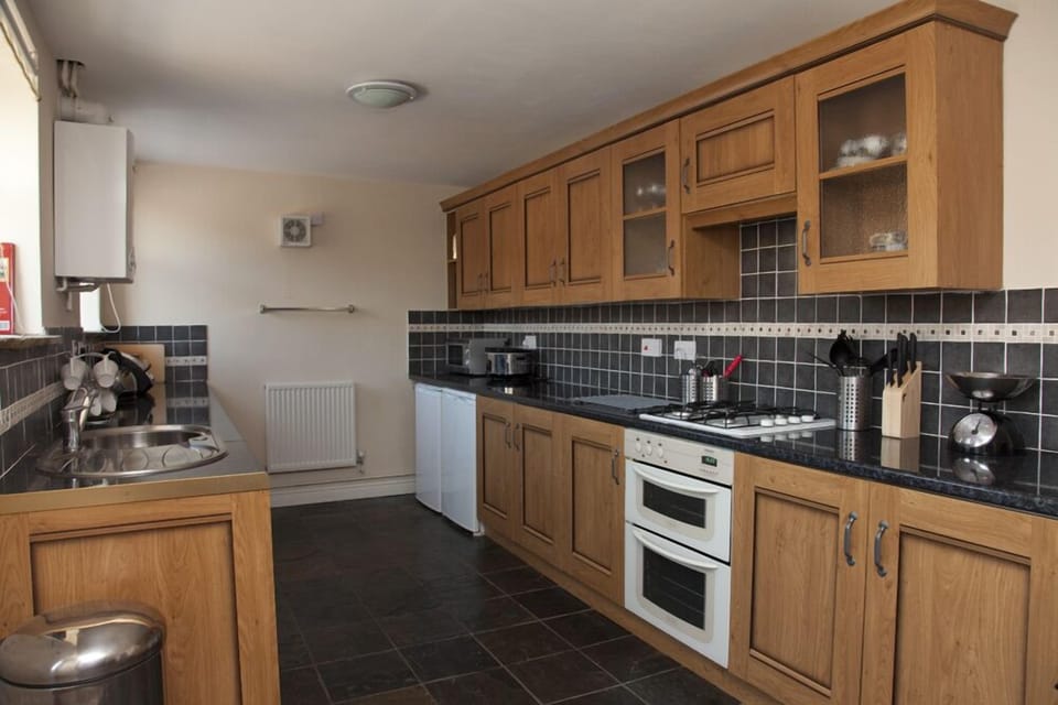 Gallery Kitchen