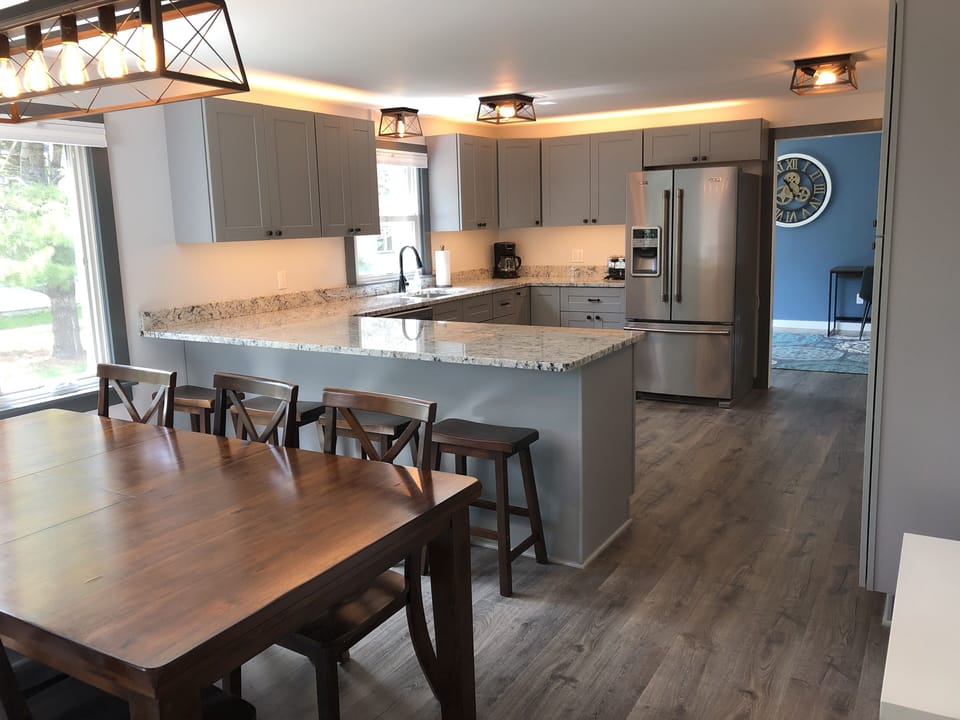 Eat in Kitchen