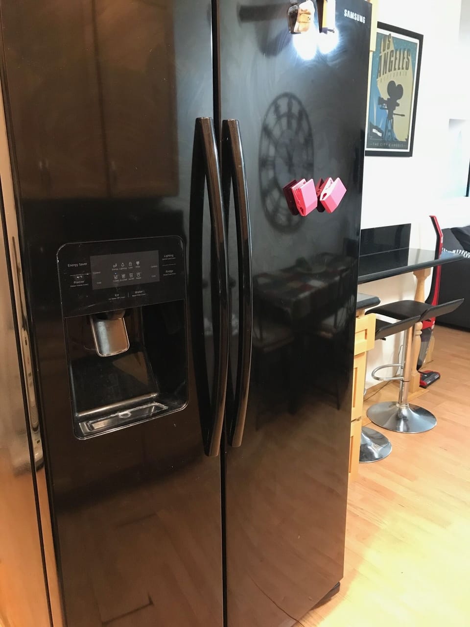 Fridge with water and ice dispenser