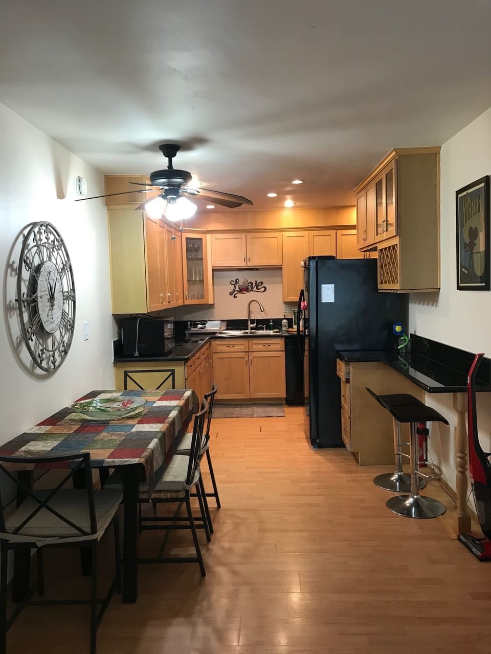 Dining area and in the back the kitchen