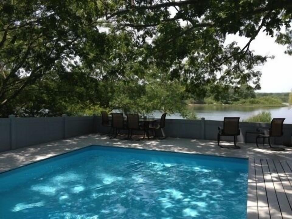 Pool overlooking the cove. 