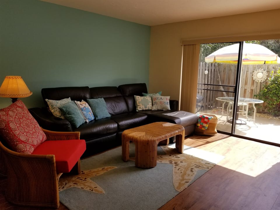 Living room leather reclining Furniture