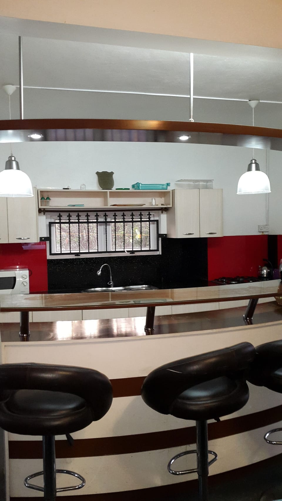Well equiped kitchen