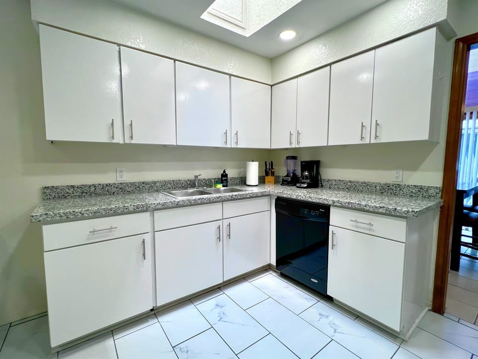 Newly Remodeled Kitchen