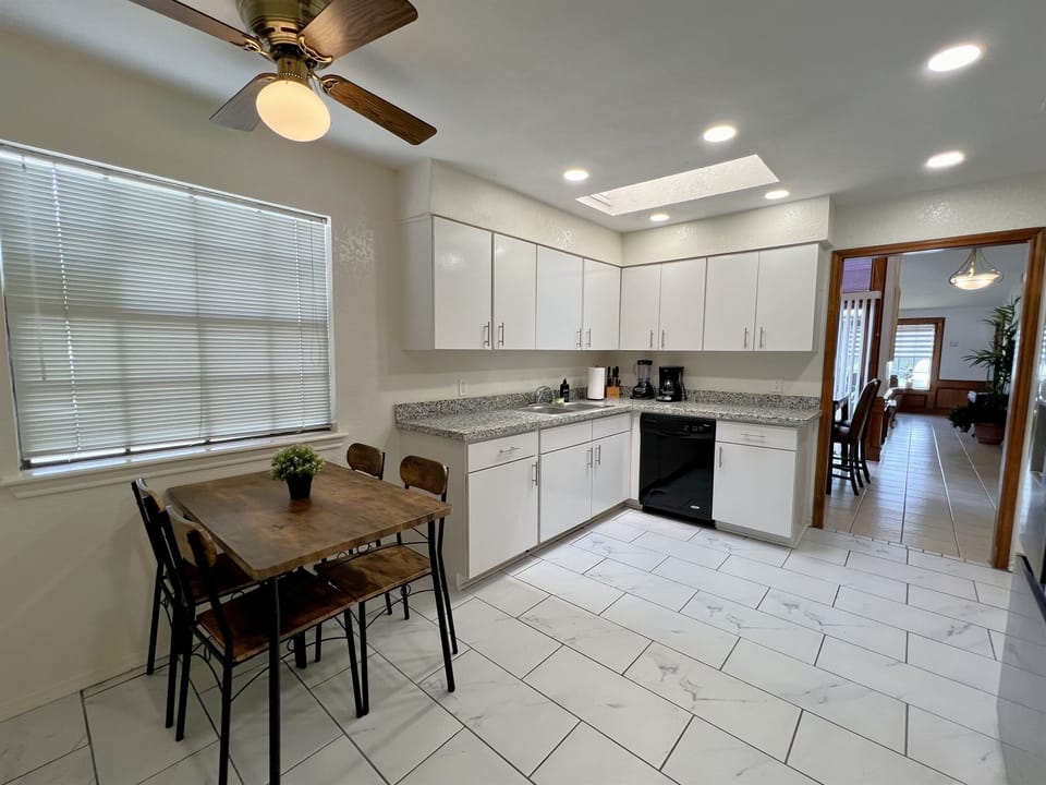 Newly Remodeled Kitchen