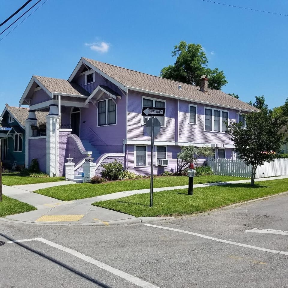 Lavender House is located within the City Park Triangle.