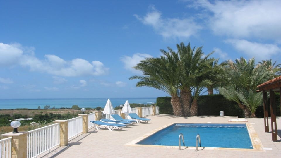 Stunning views to the ocean

