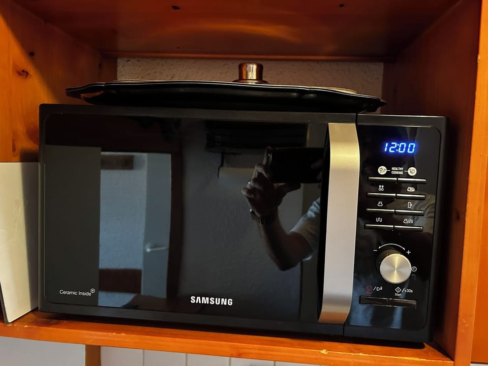 Microwave