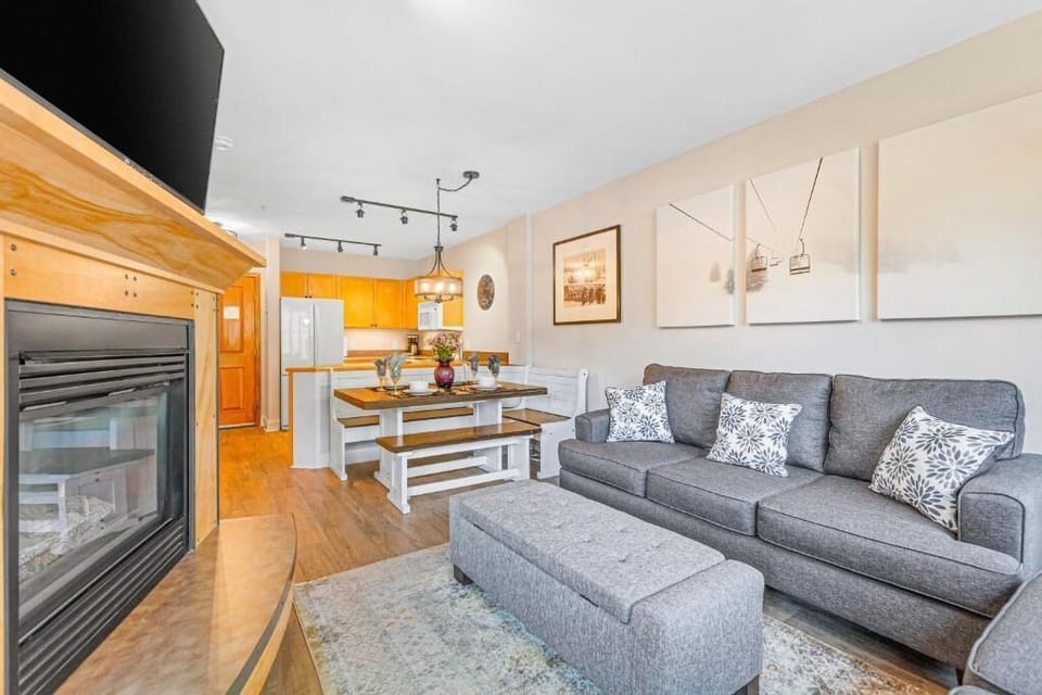 Silver Mill Condos 1 Bedroom updated open living area