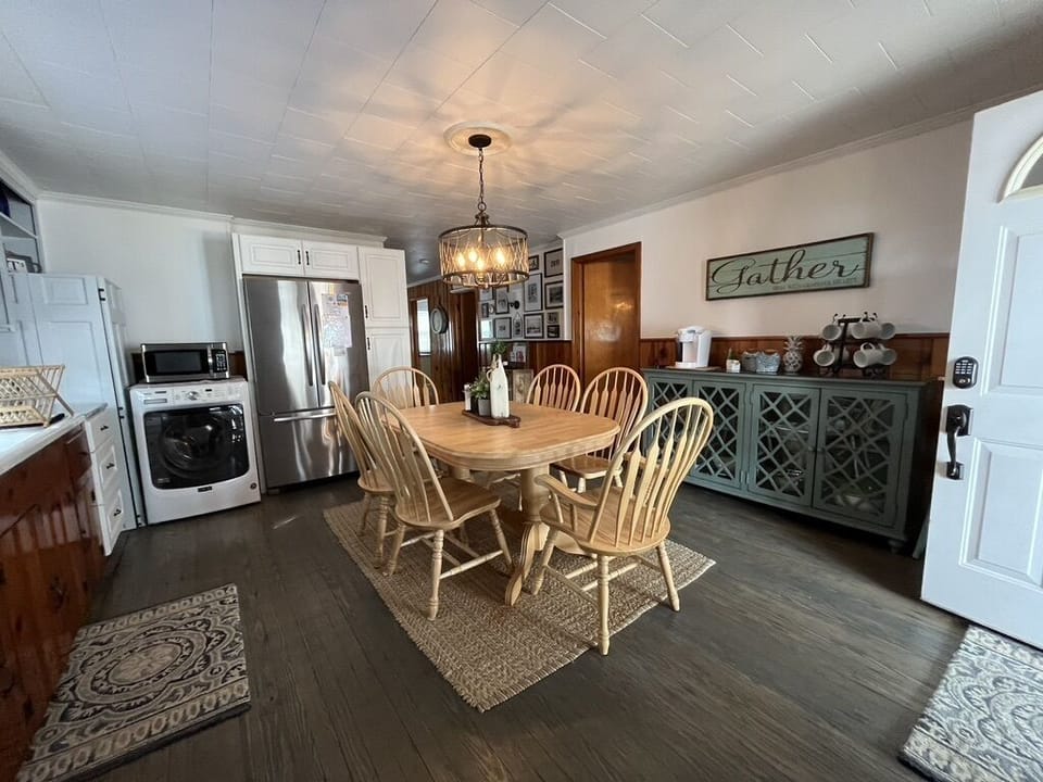 Large kitchen 