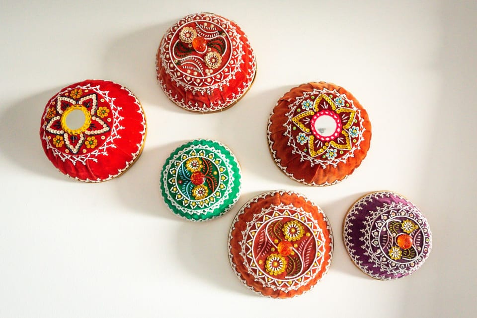 Decoration details