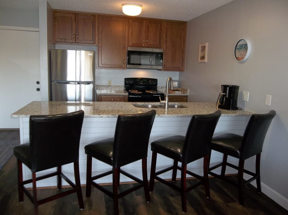 New comfy barstools 