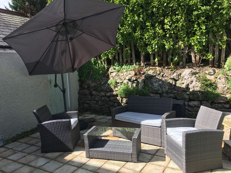 Outside space - courtyard 