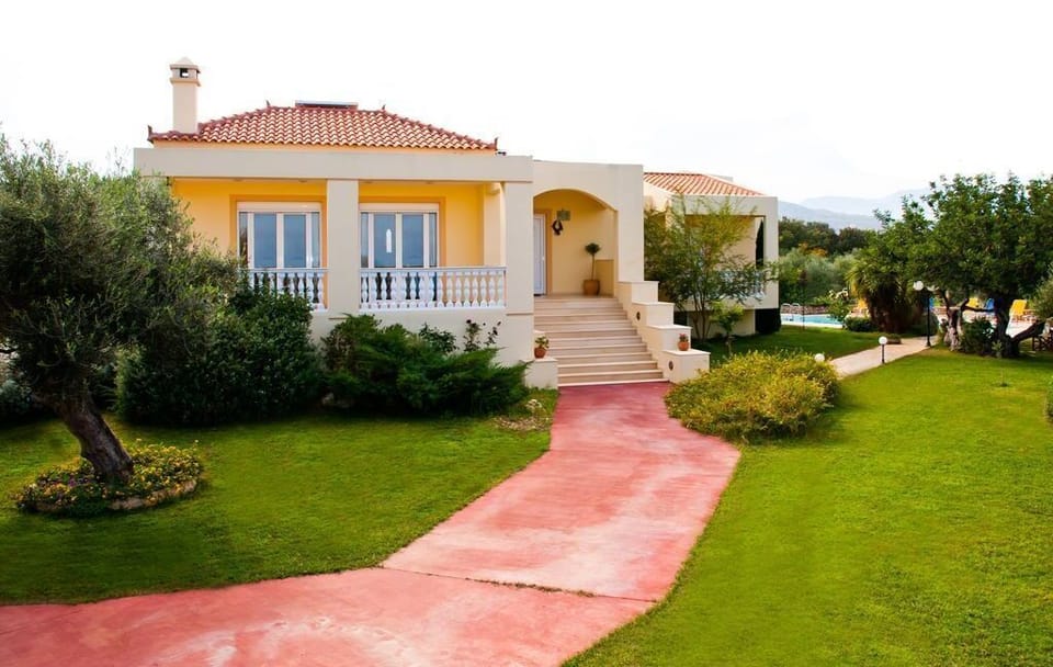 Villa Deleni
