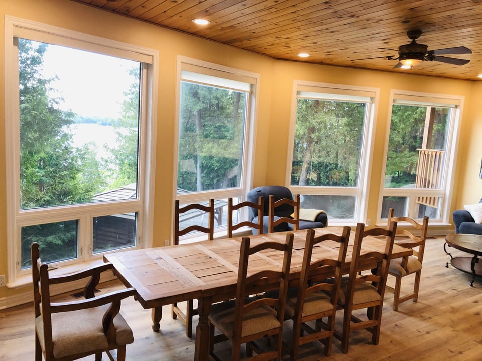 Main Floor Family Room 