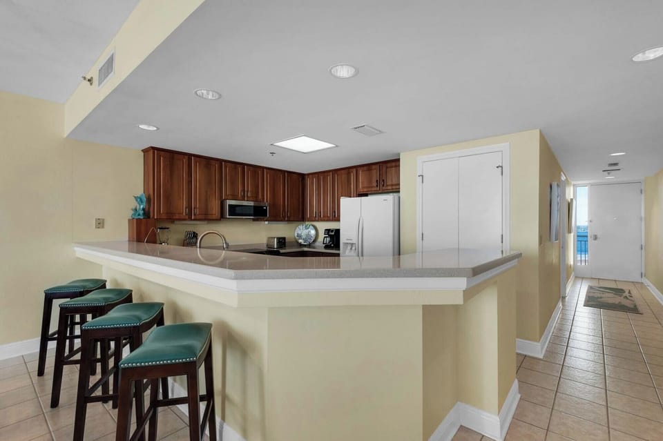 Kitchen Bar