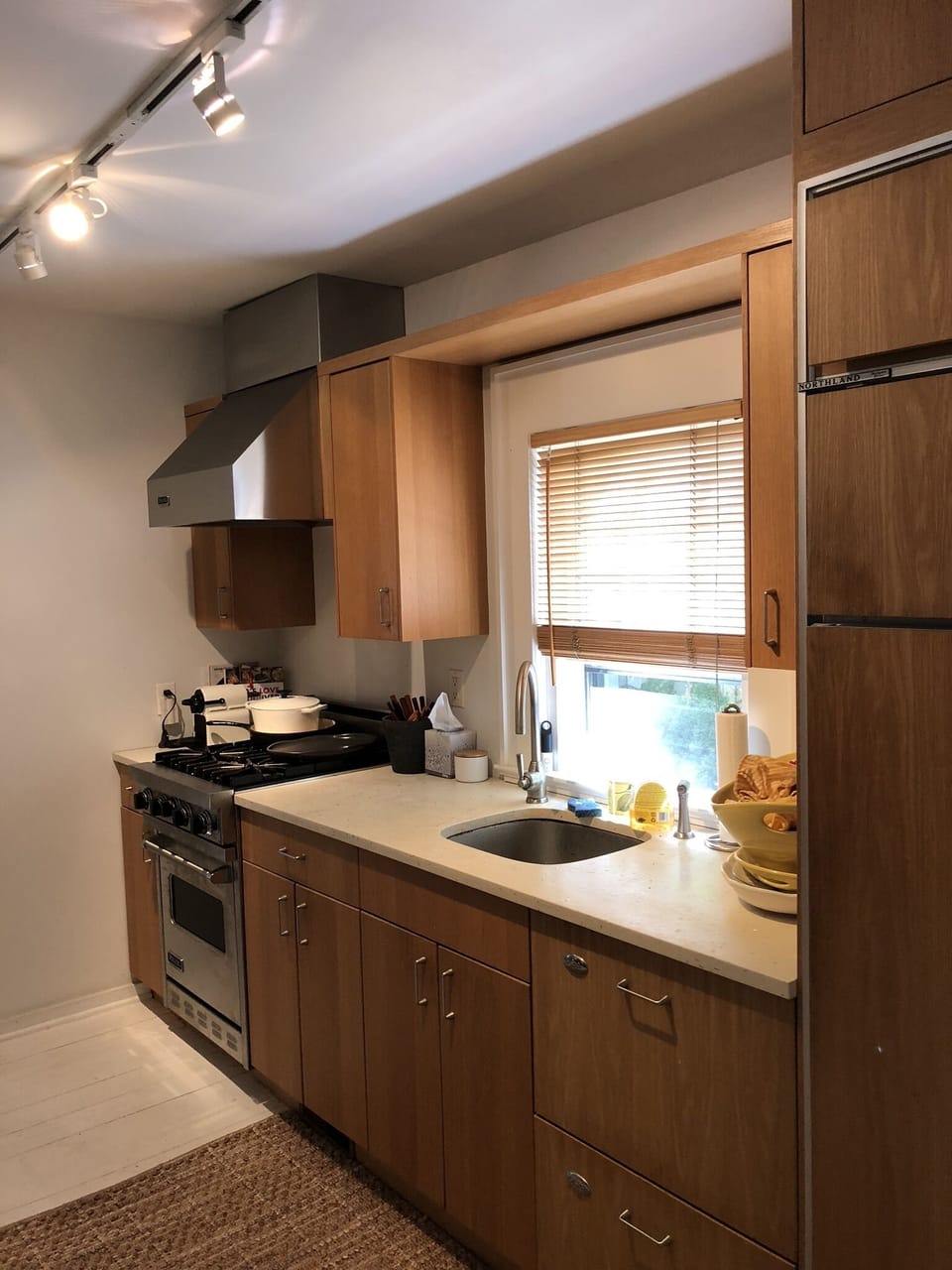 Designer kitchen (additional fridge in basement)