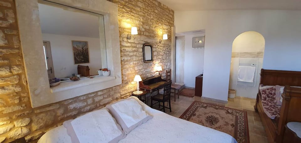 COLOMBELLE-Chambre-Triple