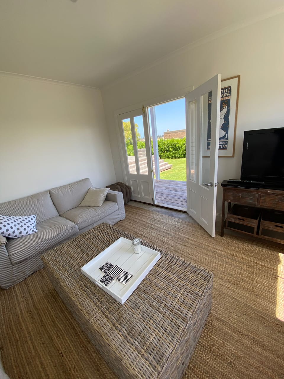 ‘The Shed’. Detached living room