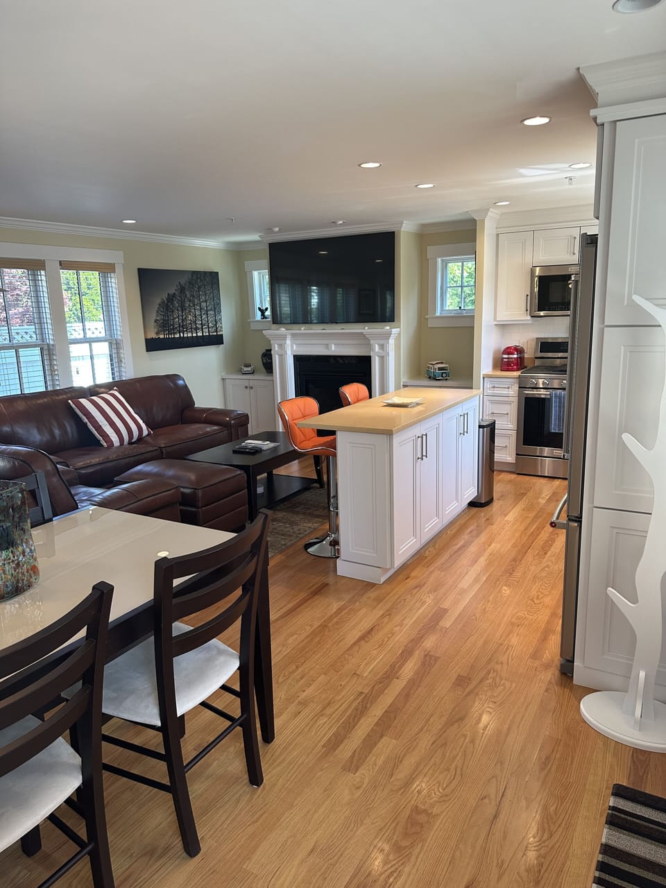 living area 