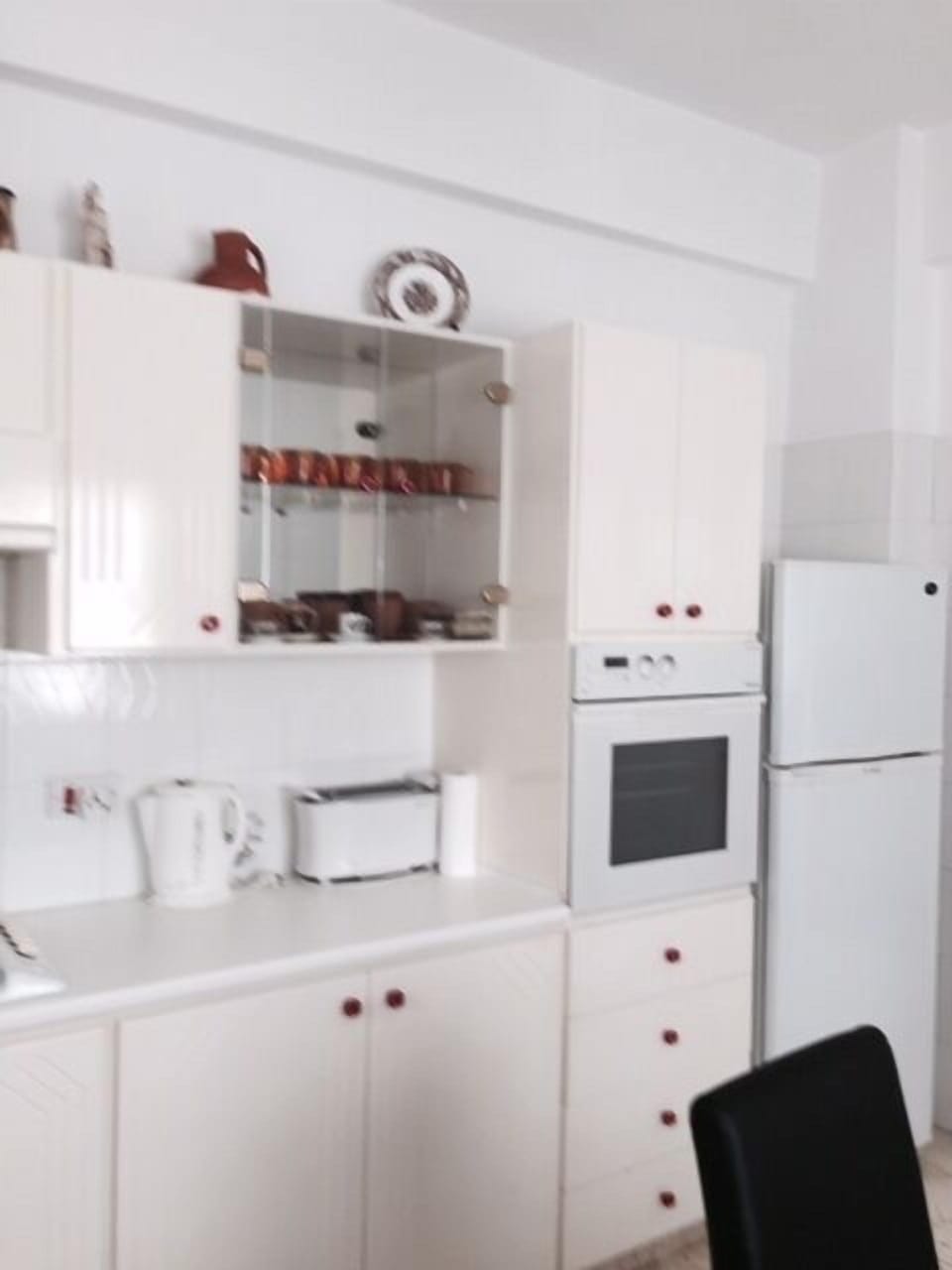 FULL SIZE KITCHEN/DINER