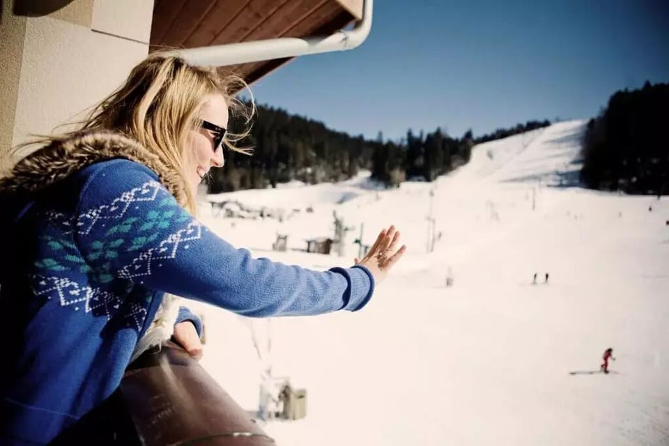 Snow and ski sports