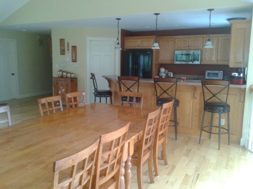 dining room with seating for 12