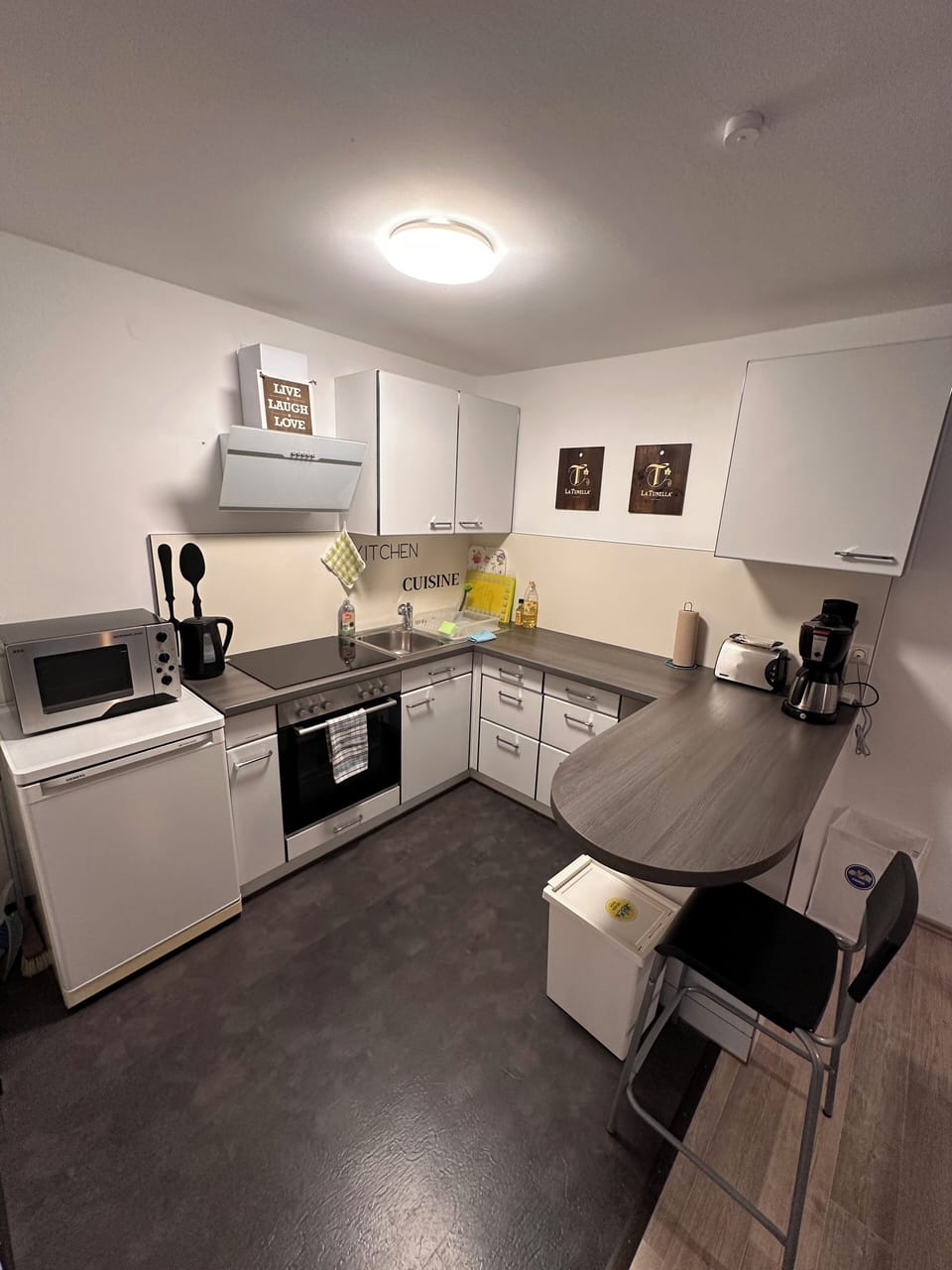 Private kitchen