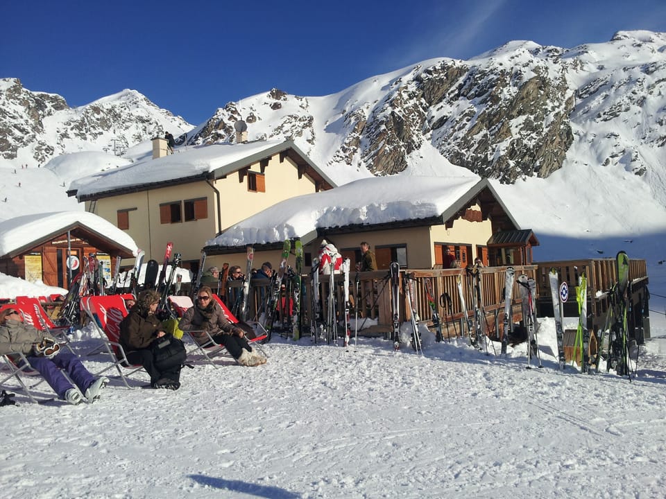 Snow and ski sports