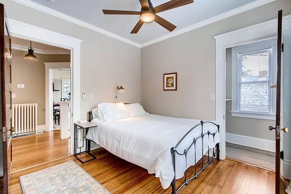 Bedroom 2 with queen bed