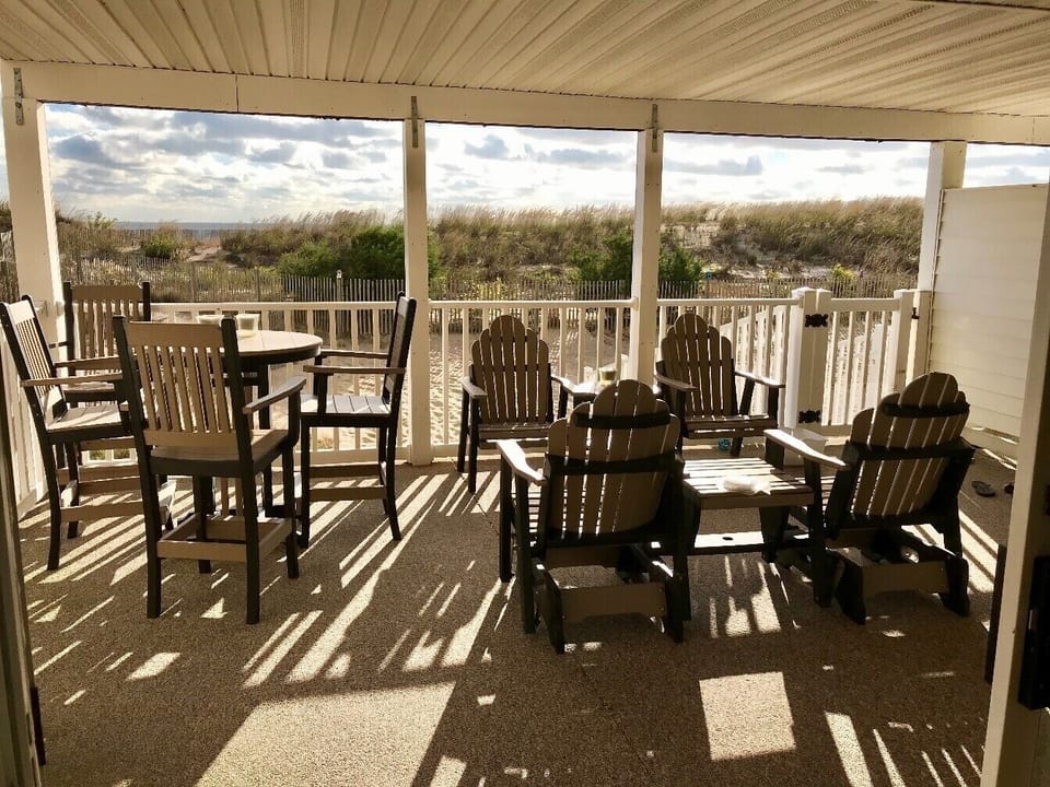 The over-sized deck provides a ramp that lead directly to the dunes and beach.