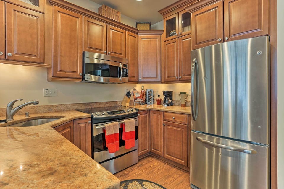 Kitchen | Cooking Basics | Stainless Steel Appliances | Coffee Maker