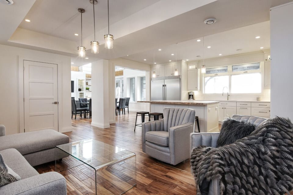 Relaxing sitting area in kitchen