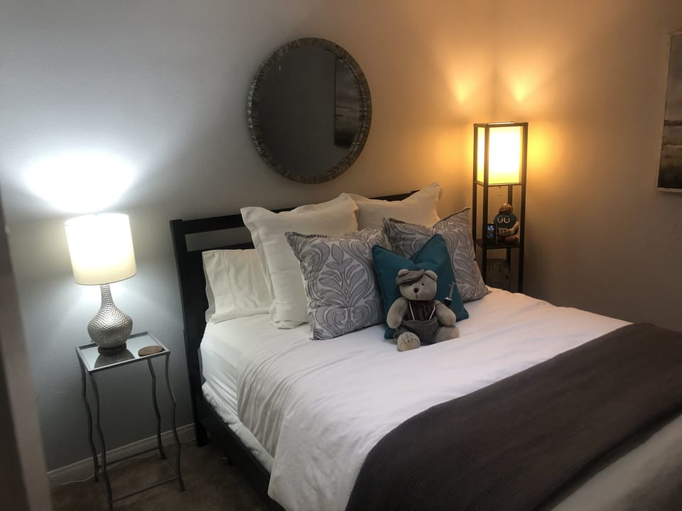 Guest room # 2 with queen size bed/ TV