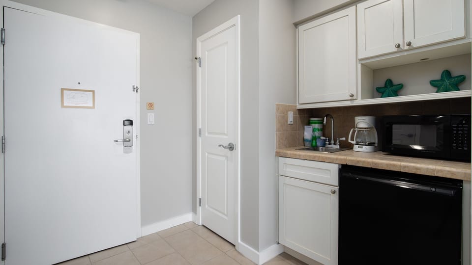 Kitchenette