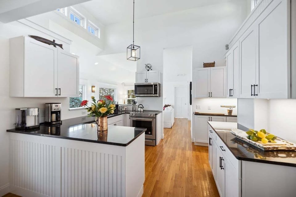 Here is the Windward kitchen