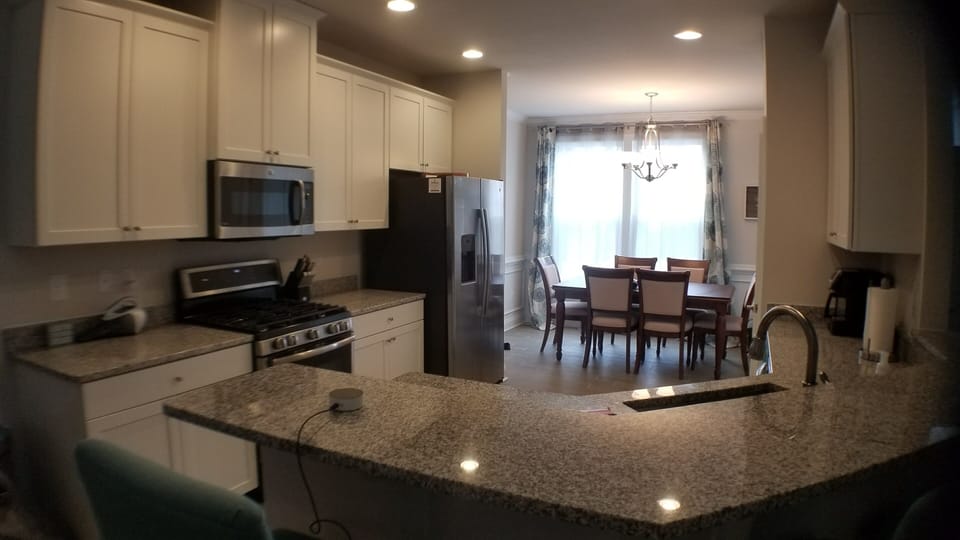 Spacious kitchen and dining room -- prepare home cooked meals and eat in