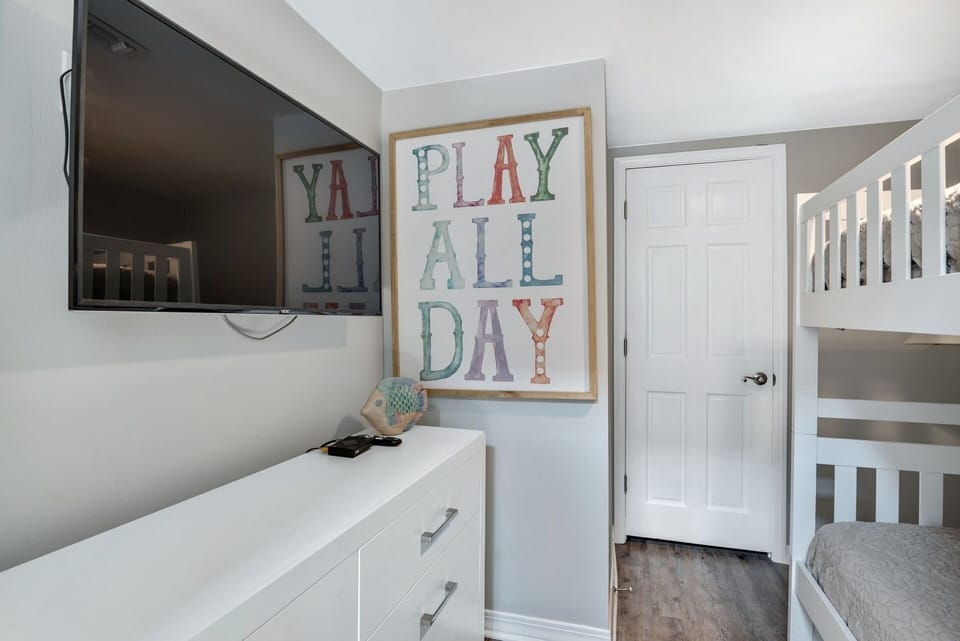 Bunk room