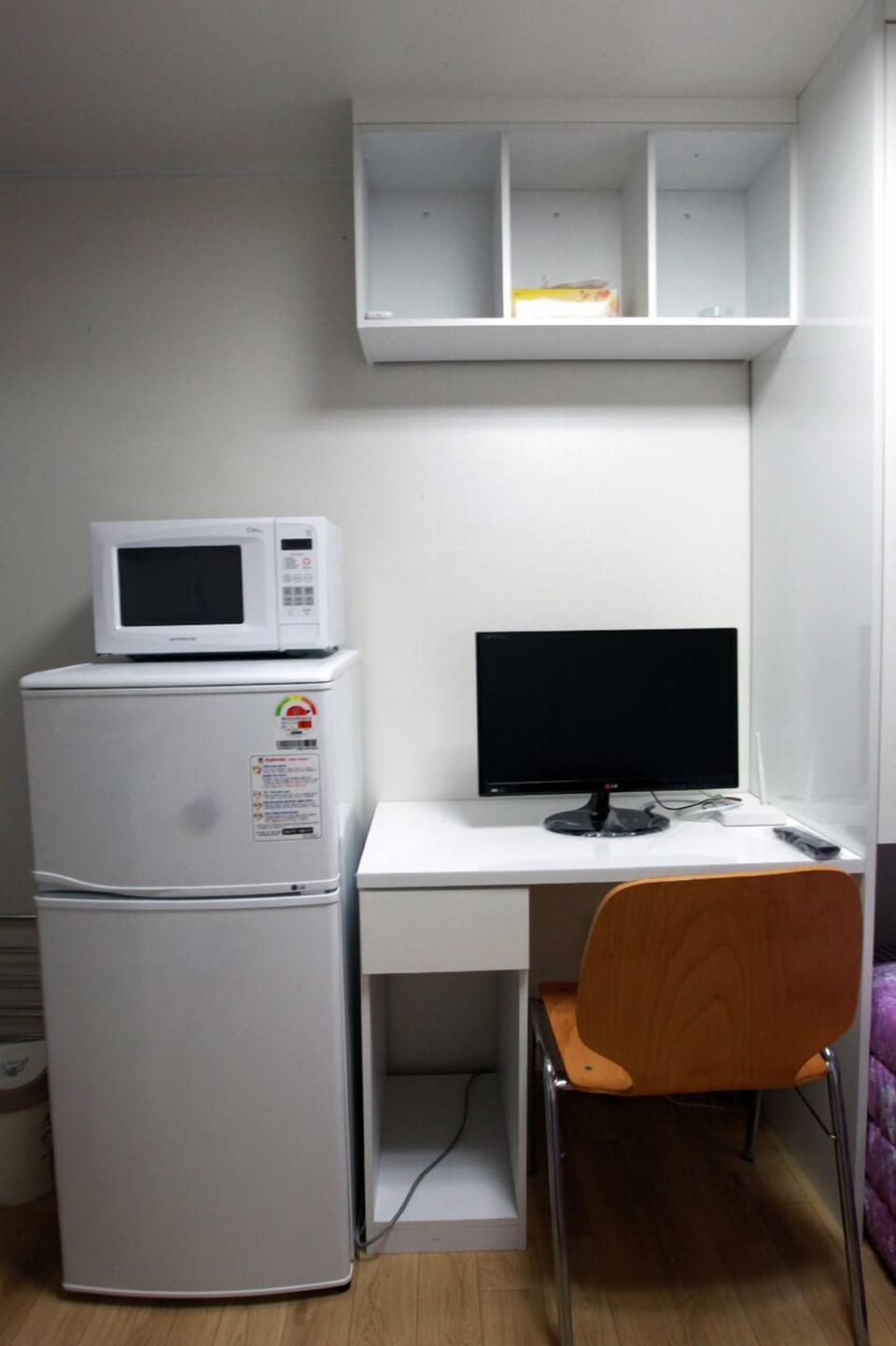 Sunny & Tidy Private Studio Apartment 