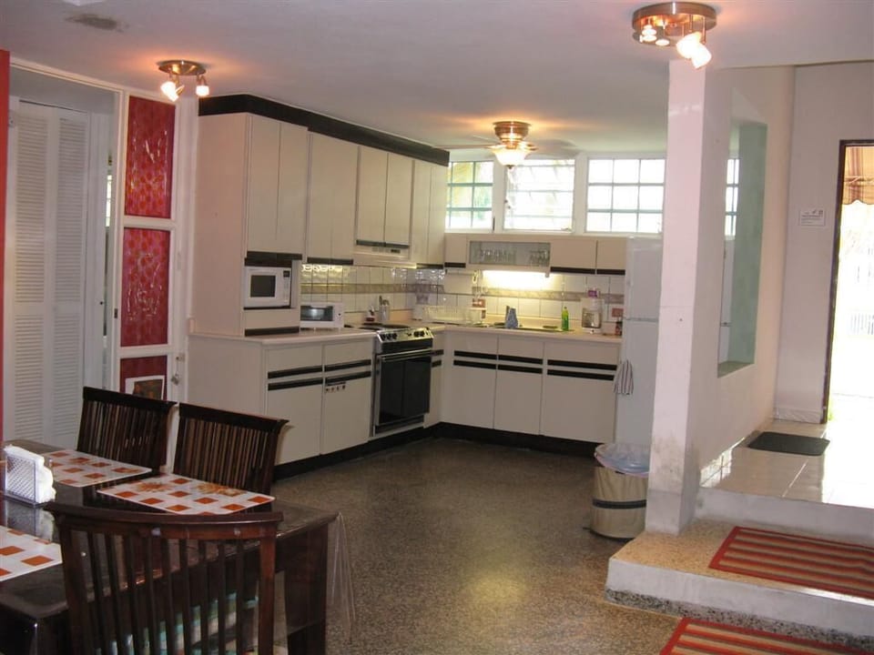 Large & fully equipped  kitchen