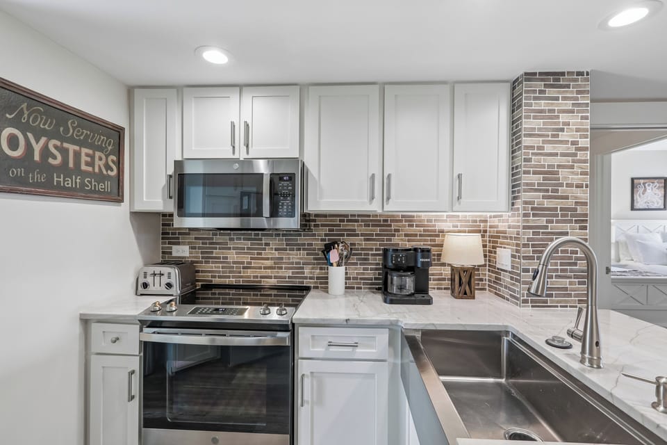 13-Kitchen
