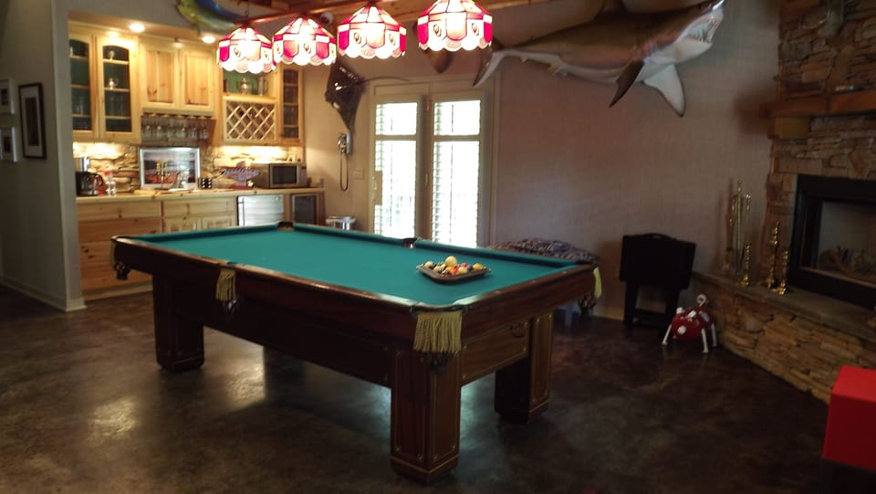Game Room with Pool Table - Guest House