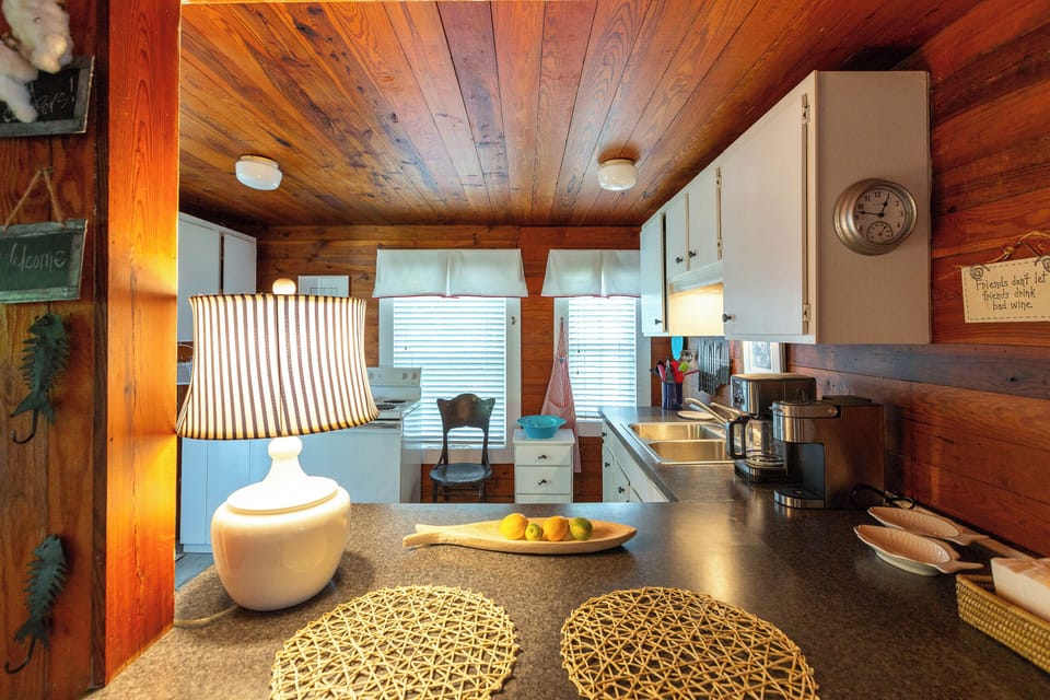 Kitchen Bar