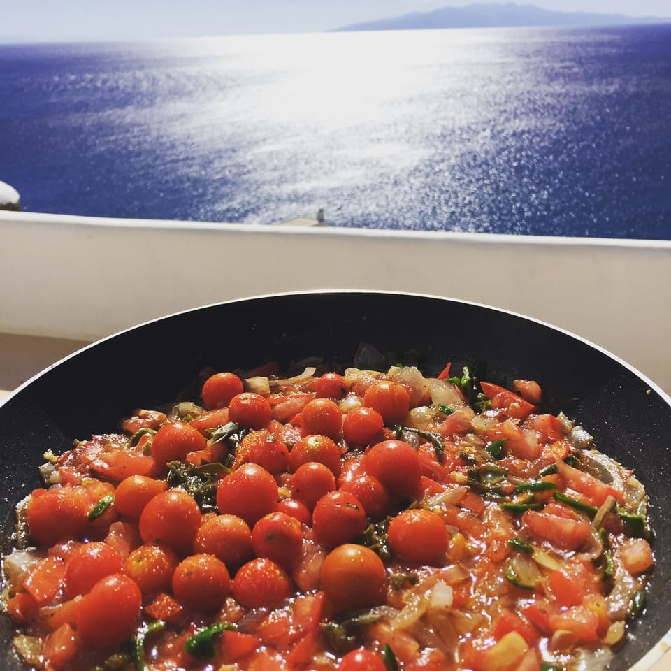 Cherry tomatoes from the vegetable garden from Villa Zaloo