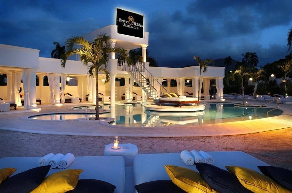 VIP Pool