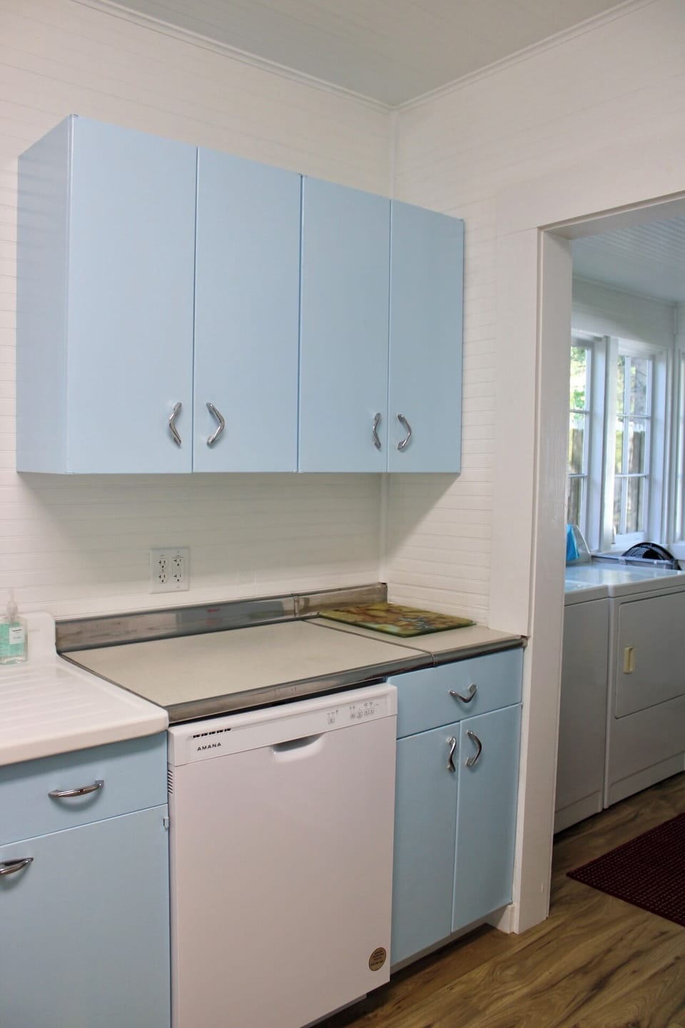 N. side kitchen