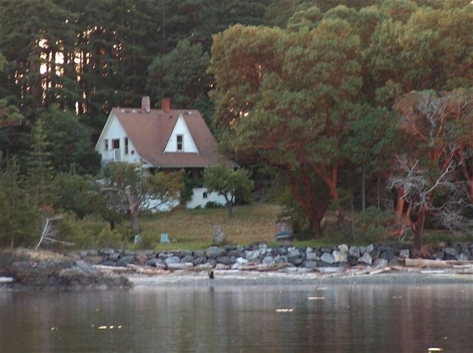 The house viewed from our private mooring bouy